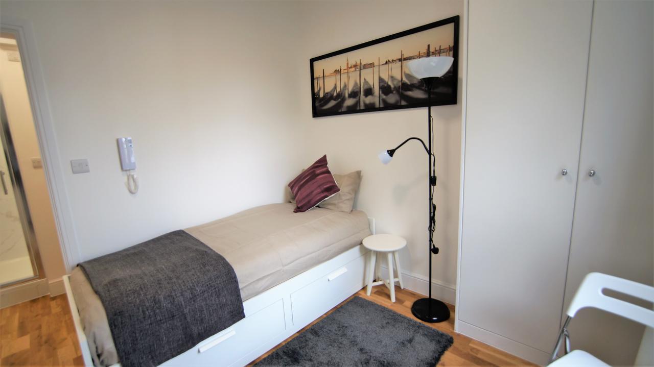 Ifield Road Apartments By Mayfair Stay 런던 외부 사진
