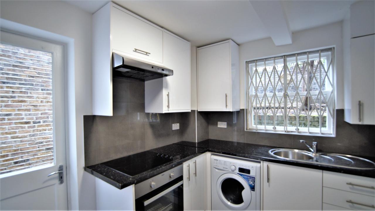 Ifield Road Apartments By Mayfair Stay 런던 외부 사진