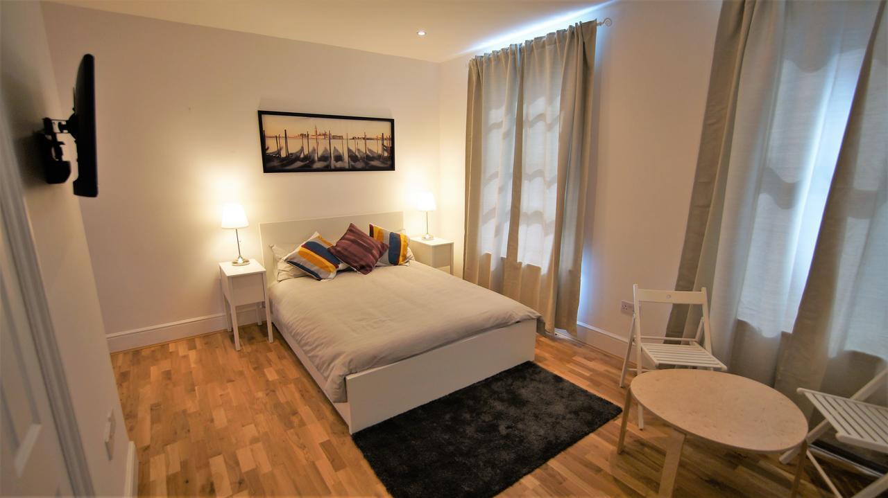 Ifield Road Apartments By Mayfair Stay 런던 외부 사진