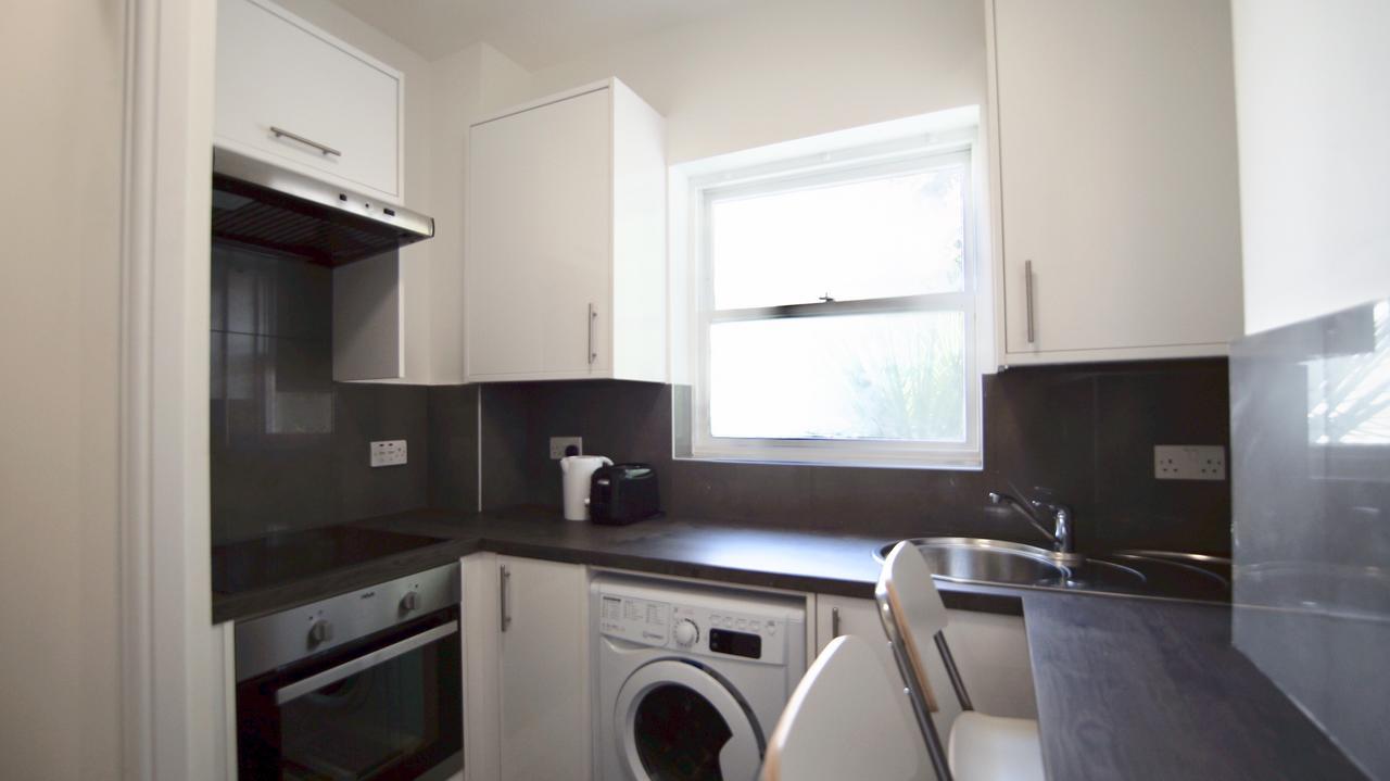 Ifield Road Apartments By Mayfair Stay 런던 외부 사진