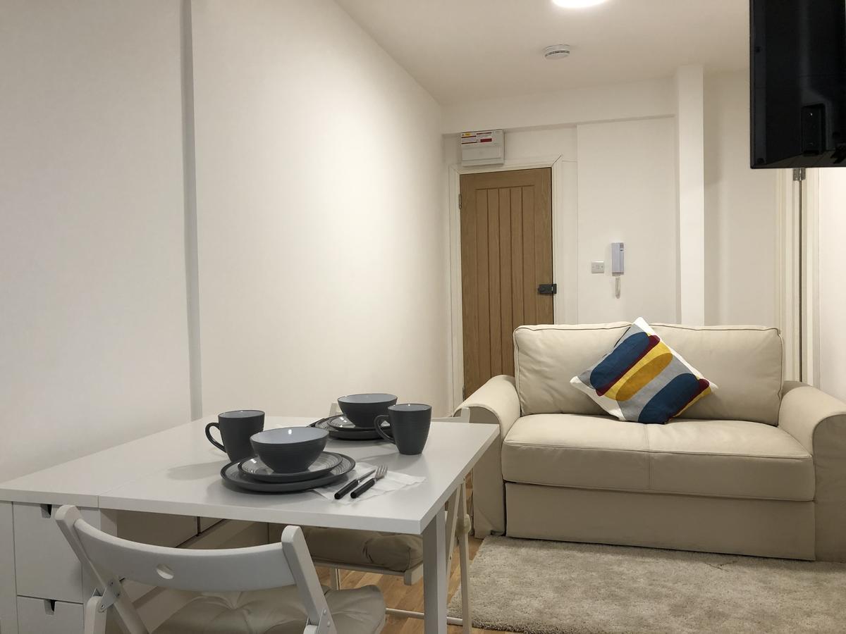 Ifield Road Apartments By Mayfair Stay 런던 외부 사진